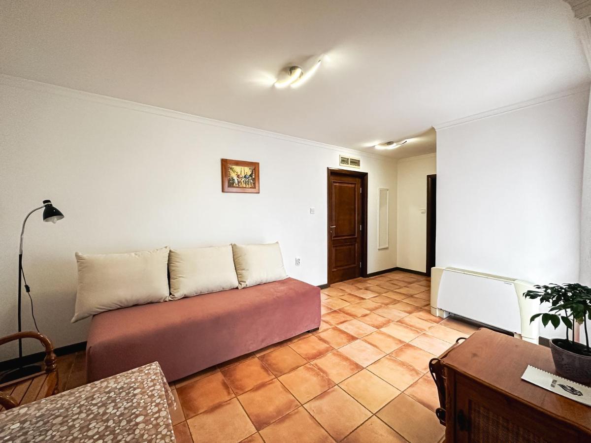 Apart-Hotel Villa Lav Nova Pec ภายนอก รูปภาพ