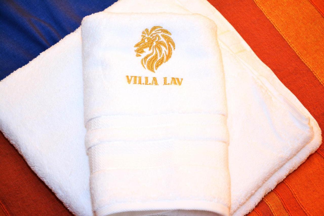 Apart-Hotel Villa Lav Nova Pec ภายนอก รูปภาพ