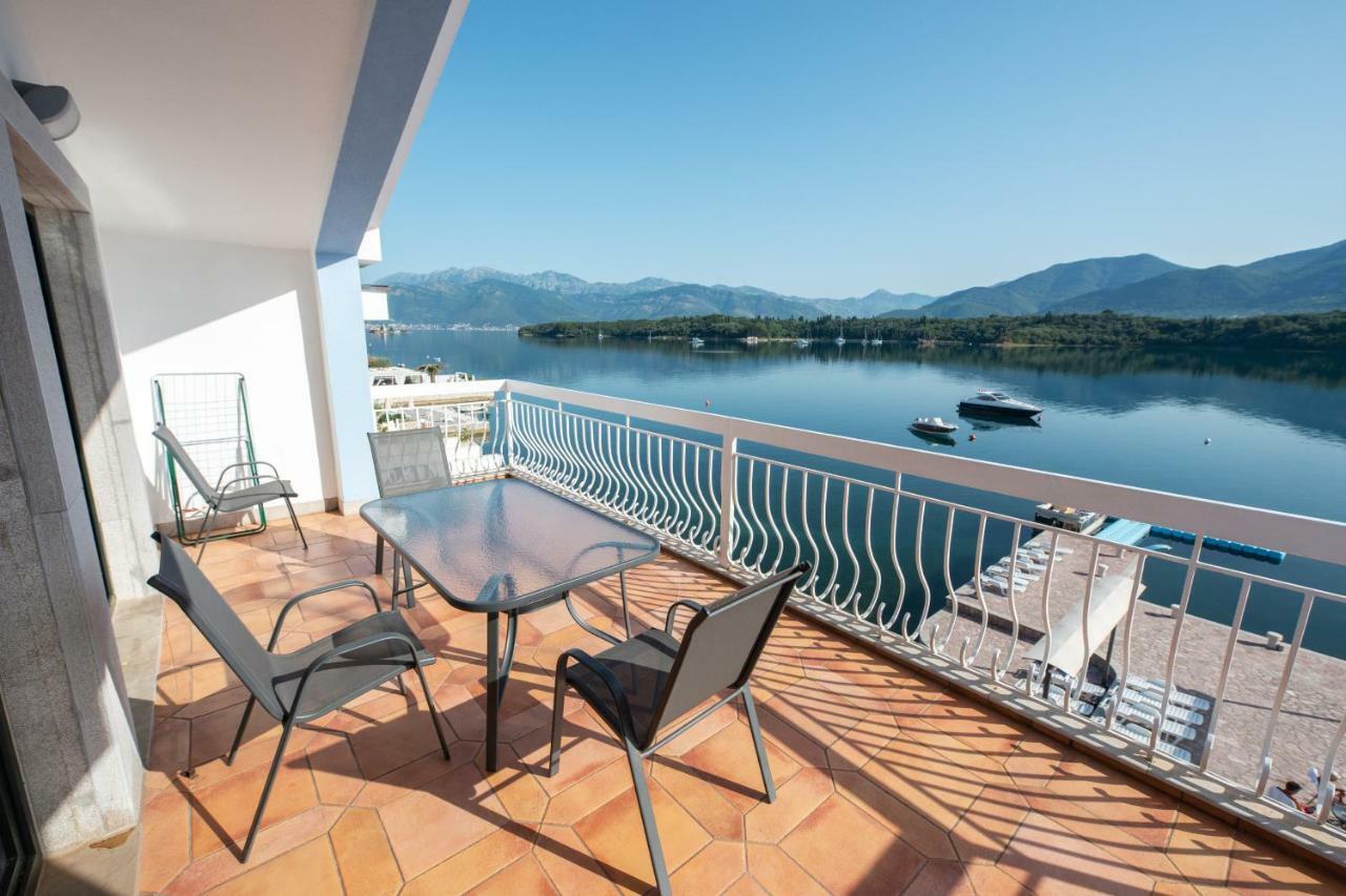 Apart-Hotel Villa Lav Nova Pec ภายนอก รูปภาพ